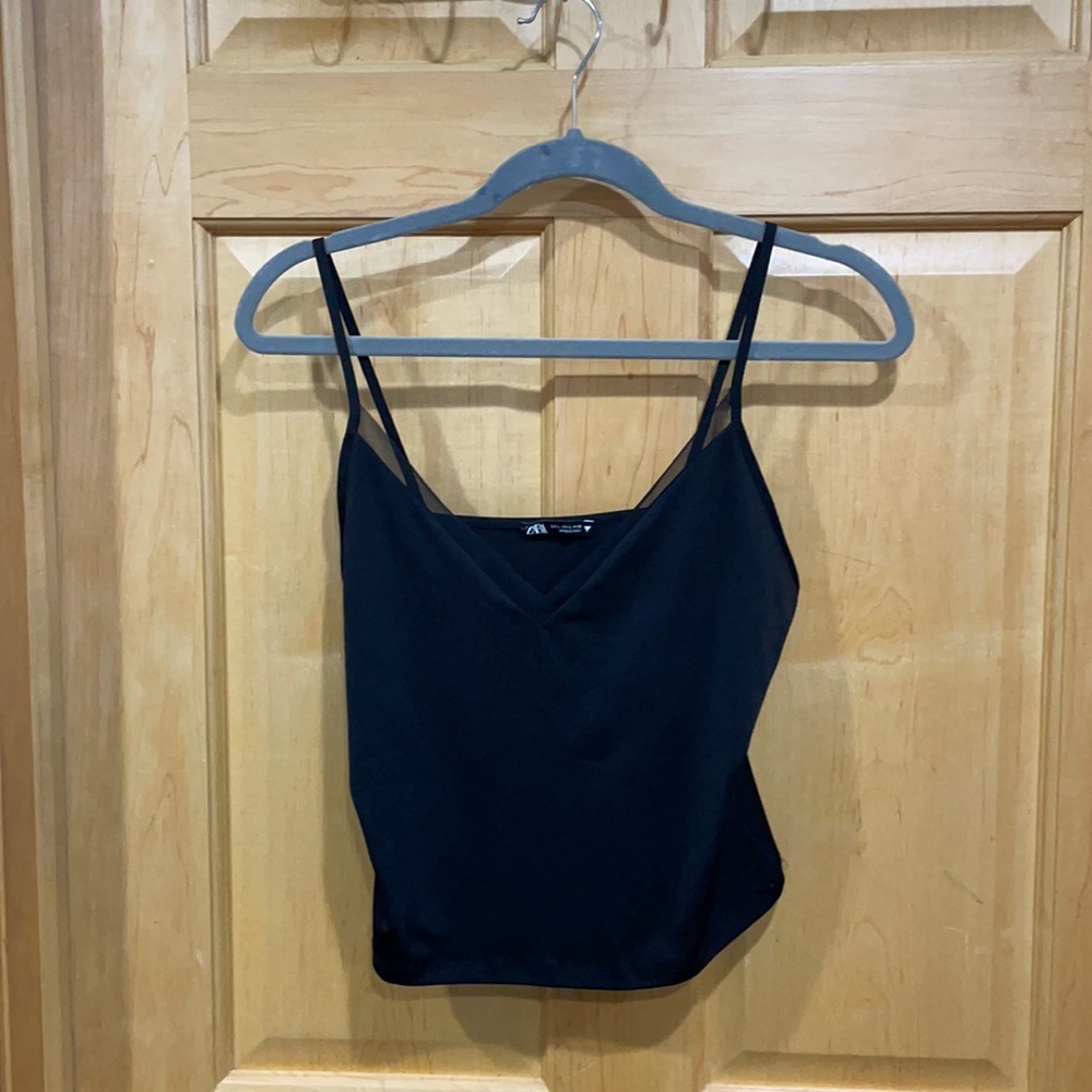 Black polyester Zara tank top w/ mesh size L